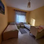 Seaside Haven - Golem, Albania 公寓